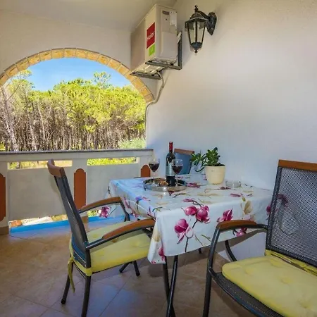 Ferienwohnung Fuer 3 Personen Ca 30 Qm In Privlaka, Dalmatien Norddalmatien Privlaka (Zadar)